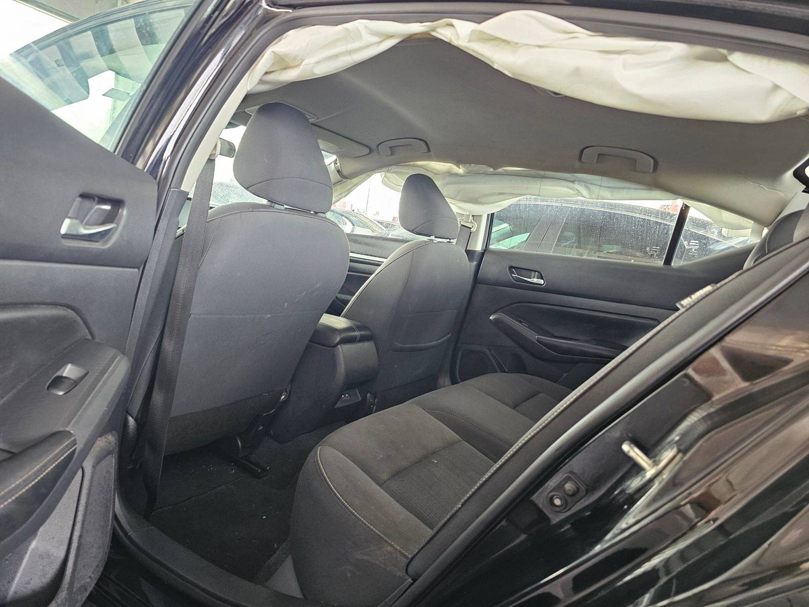 NISSAN ALTIMA 2022 - Marhaba Auction Used Cars - Image 5