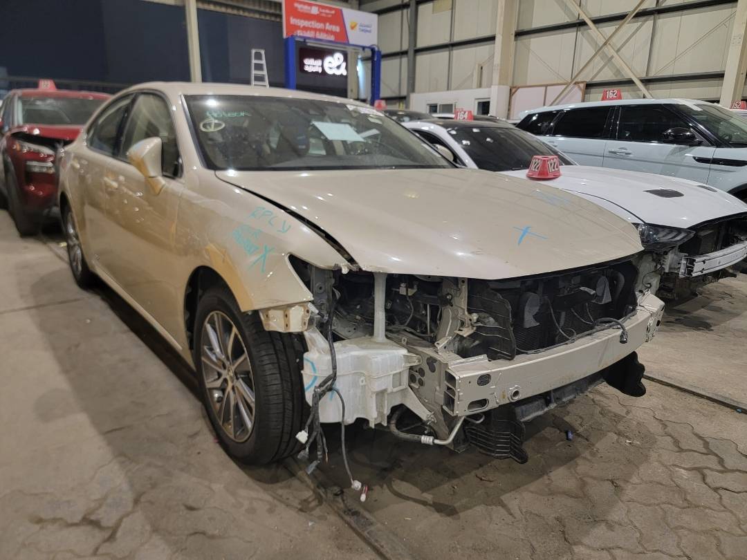 2017 LEXUS ES 300H — 73237 Miles — Lot 56873844 — Main - Marhaba Auctions Used Cars - Image 4