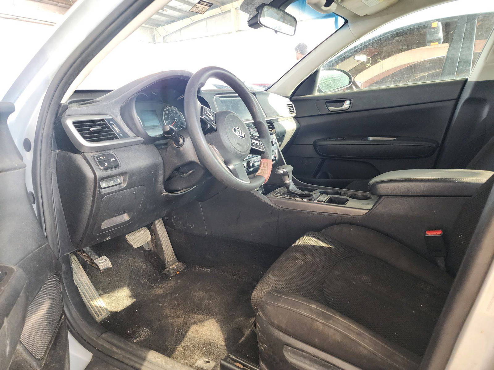 2019 KIA OPTIMA — 148608 Miles — Lot 46623874 — Souq - Marhaba Auctions Used Cars - Image 8