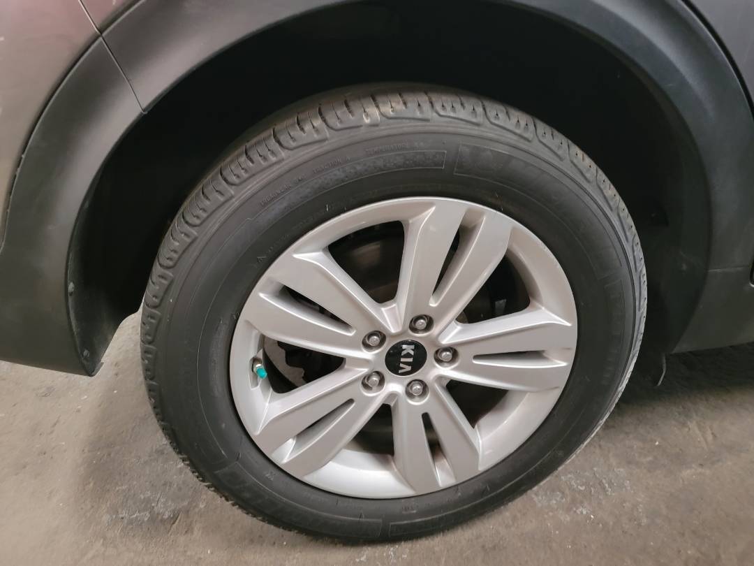 2018 KIA SPORTAGE — 63368 Miles — Lot 330269 - Marhaba Auctions Used Cars - Image 4