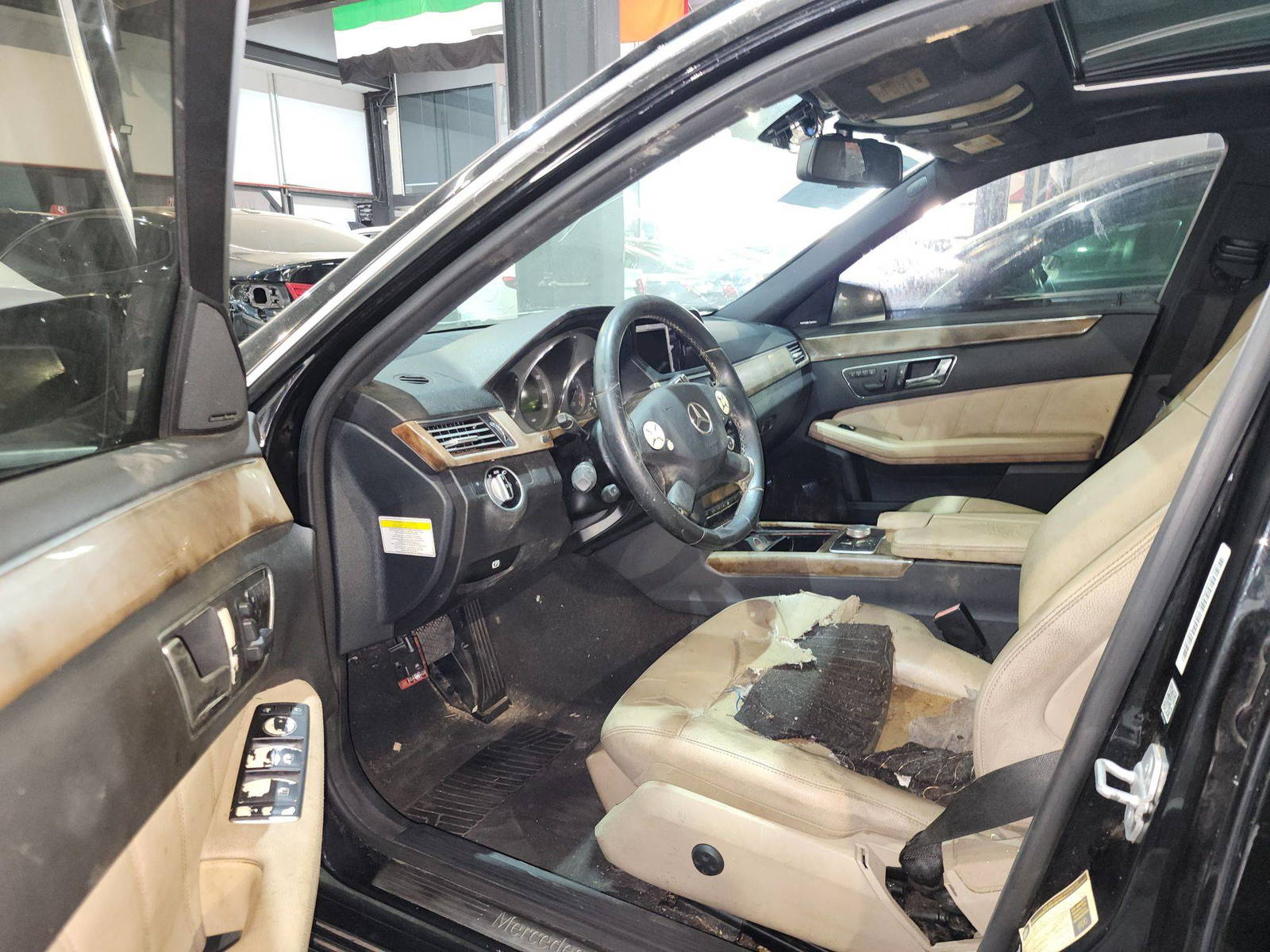 MERCEDES BENZ E 350 2011 - Marhaba Auction Used Cars - Image 9