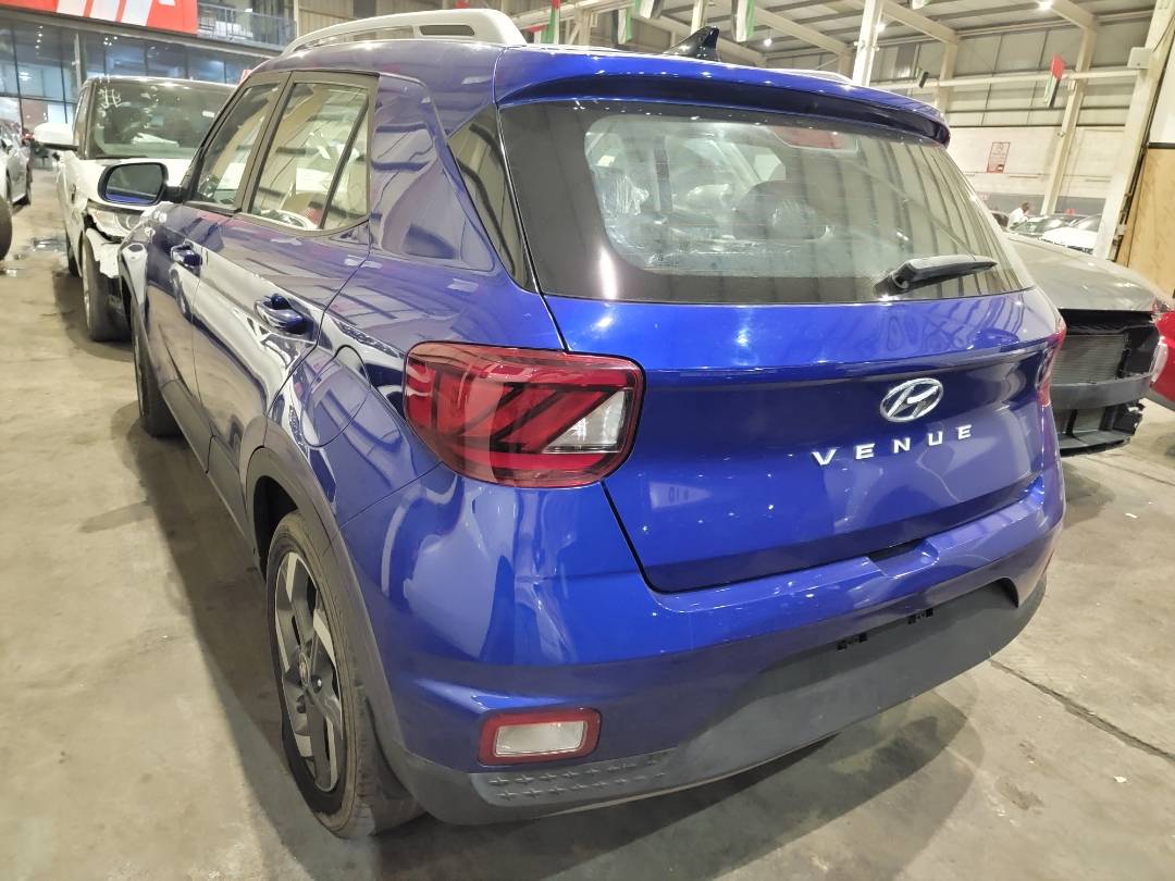 2022 HYUNDAI VENUE SEL — 100585 Miles — Lot NU201649 — Main - Marhaba Auctions Used Cars - Image 3