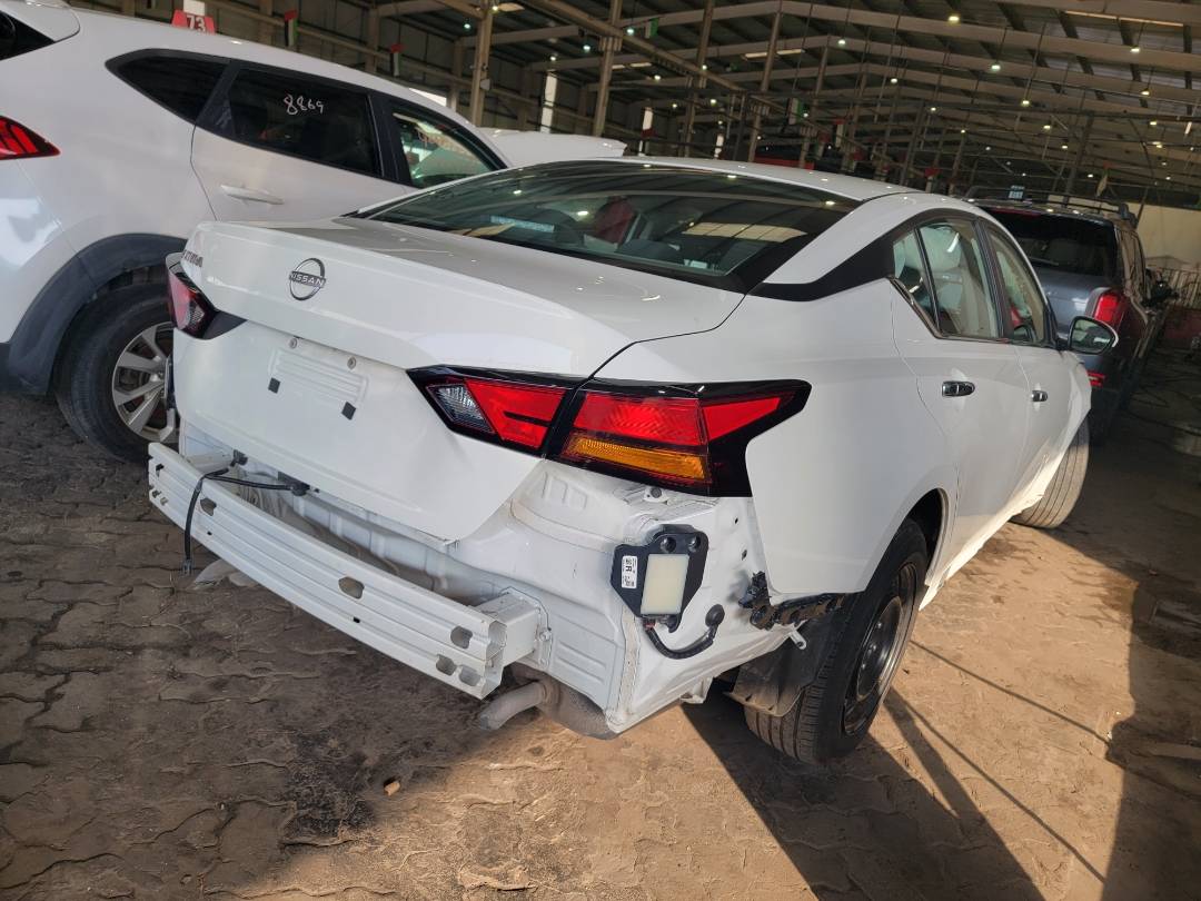 2023 NISSAN ALTIMA — 46179 Miles — Lot BV8PN398951 — Main - Marhaba Auctions Used Cars - Image 4