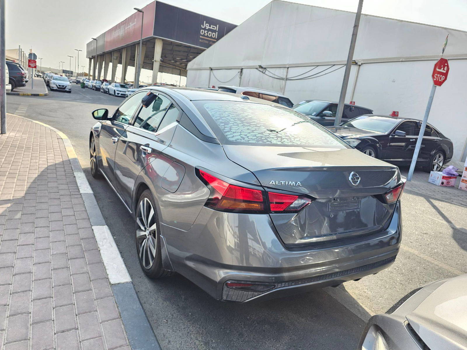 2019 NISSAN ALTIMA — 289574 KM — Lot 4KC142066 — Souq - Marhaba Auctions Used Cars - Image 3