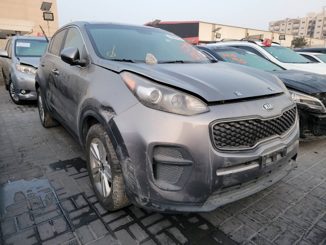 2017 KIA SPORTAGE — 133107 Miles — Lot 3H7141712 — Souq - Marhaba Auctions Used Cars - Image 3