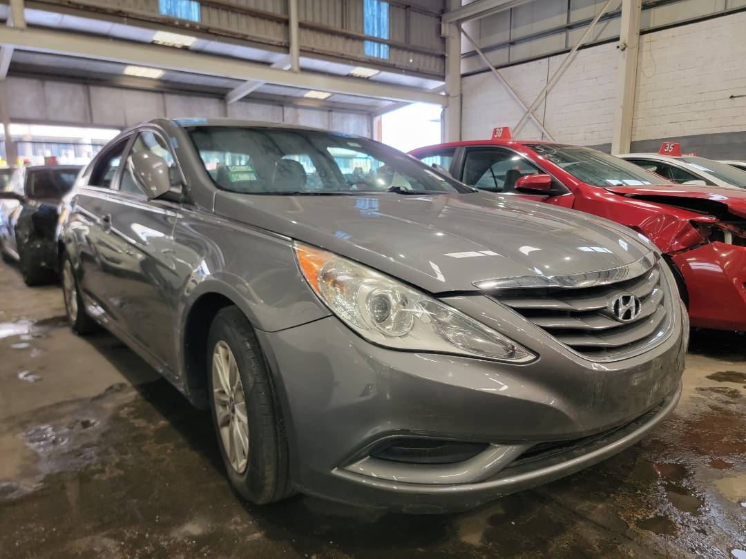 2011 HYUNDAI SONATA — 146878 Miles — Lot AC8BH059058 — Main - Marhaba Auctions Used Cars - Image 4
