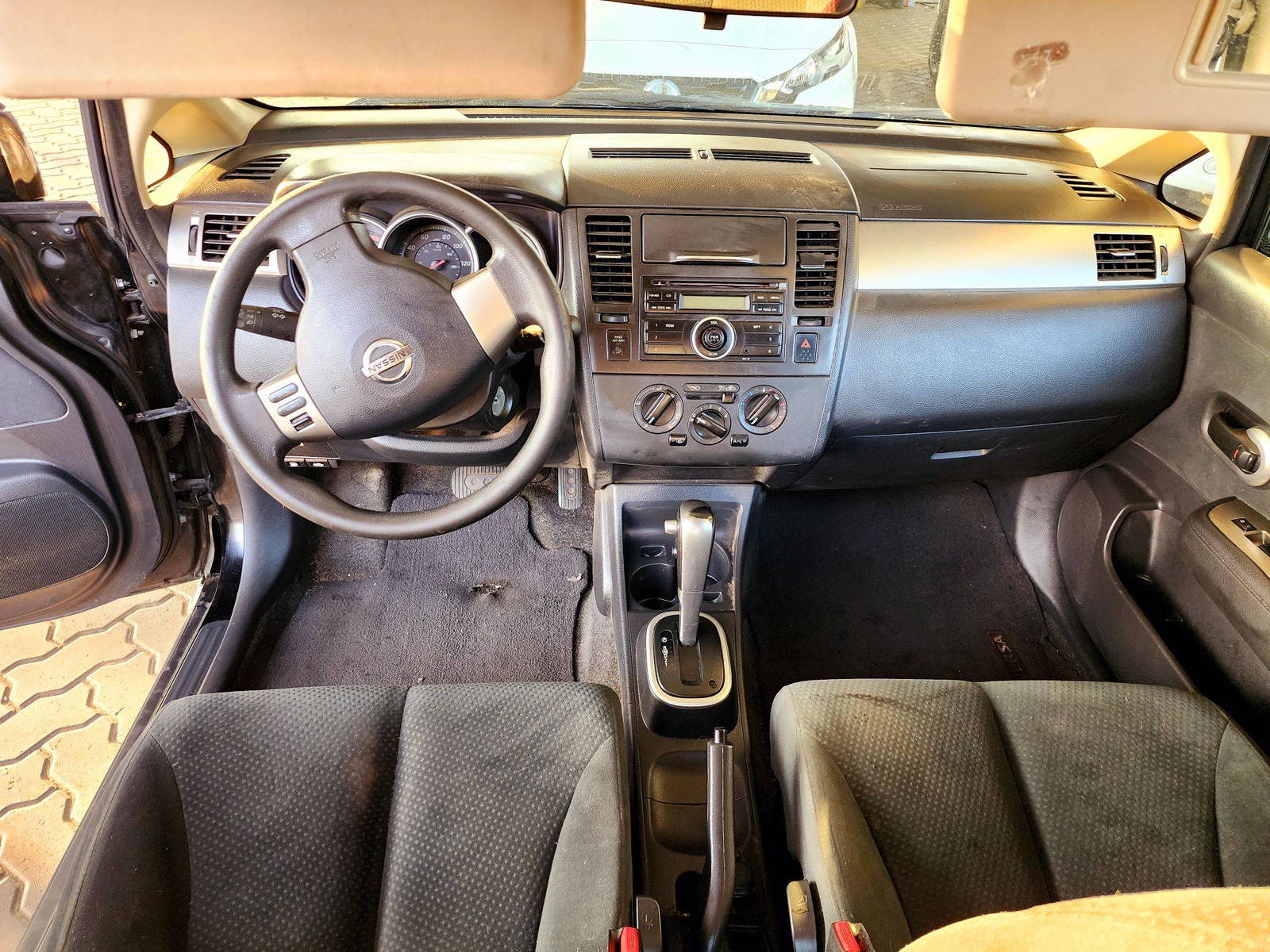 2010 NISSAN VERSA — 306923 Miles — Lot 71397114 — Souq - Marhaba Auctions Used Cars - Image 7