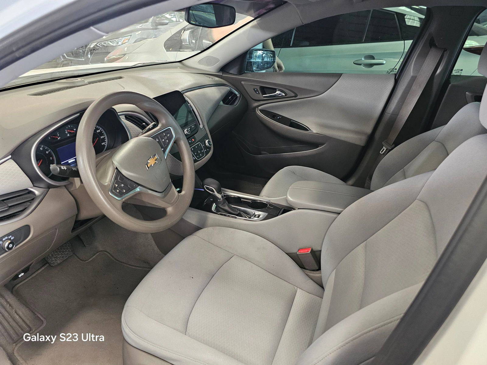2022 CHEVROLET MALIBU — 118470 KM — Lot F115233 — Main - Marhaba Auctions Used Cars - Image 8