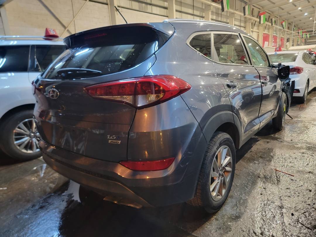 2016 HYUNDAI TUCSON — 154503 Miles — Lot U128805 - Marhaba Auctions Used Cars - Image 4