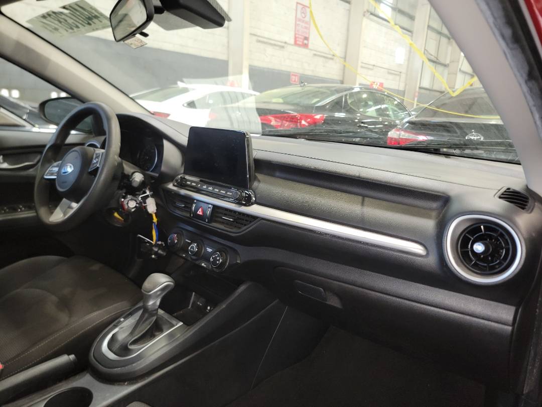 2021 KIA FORTE — 94428 Miles — Lot 44073874 - Marhaba Auctions Used Cars - Image 6