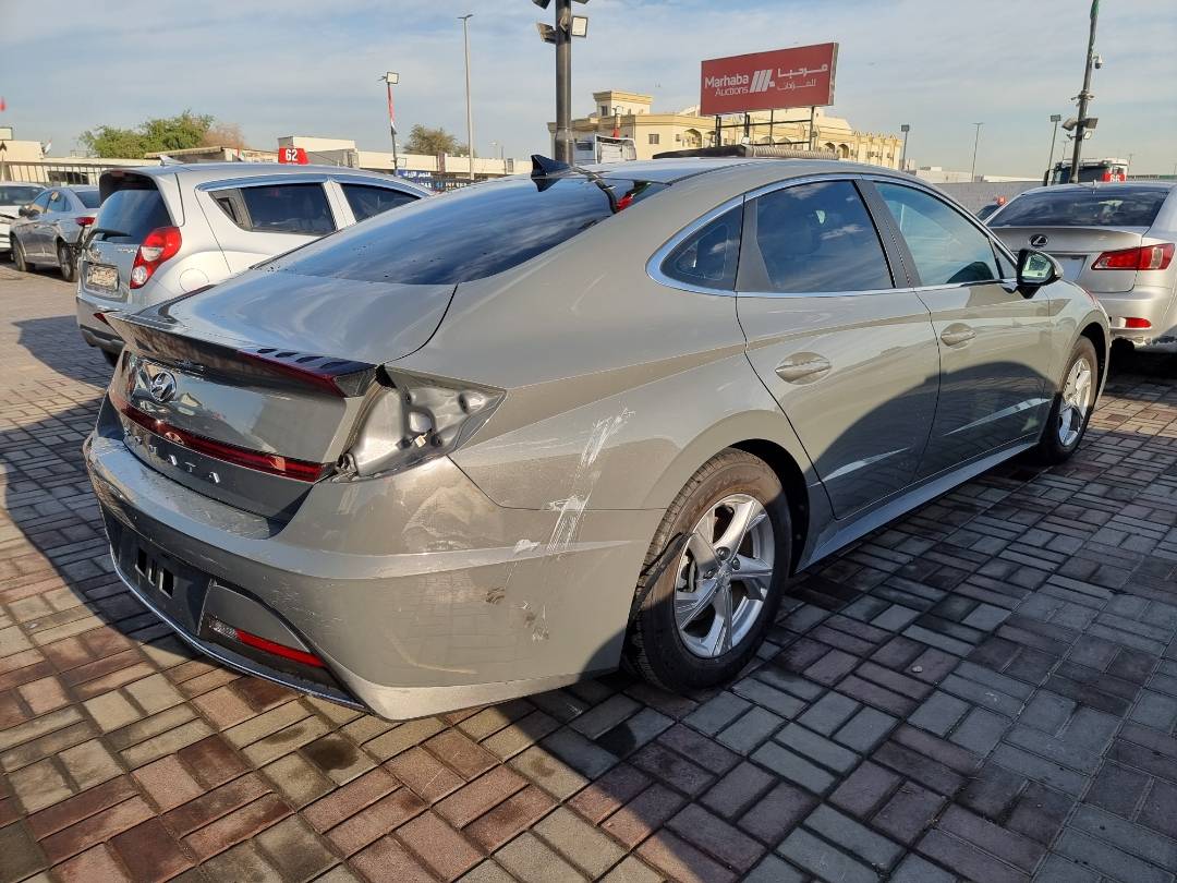2020 HYUNDAI SONATA — 58625 Miles — Lot 22848 — Souq - Marhaba Auctions Used Cars - Image 4