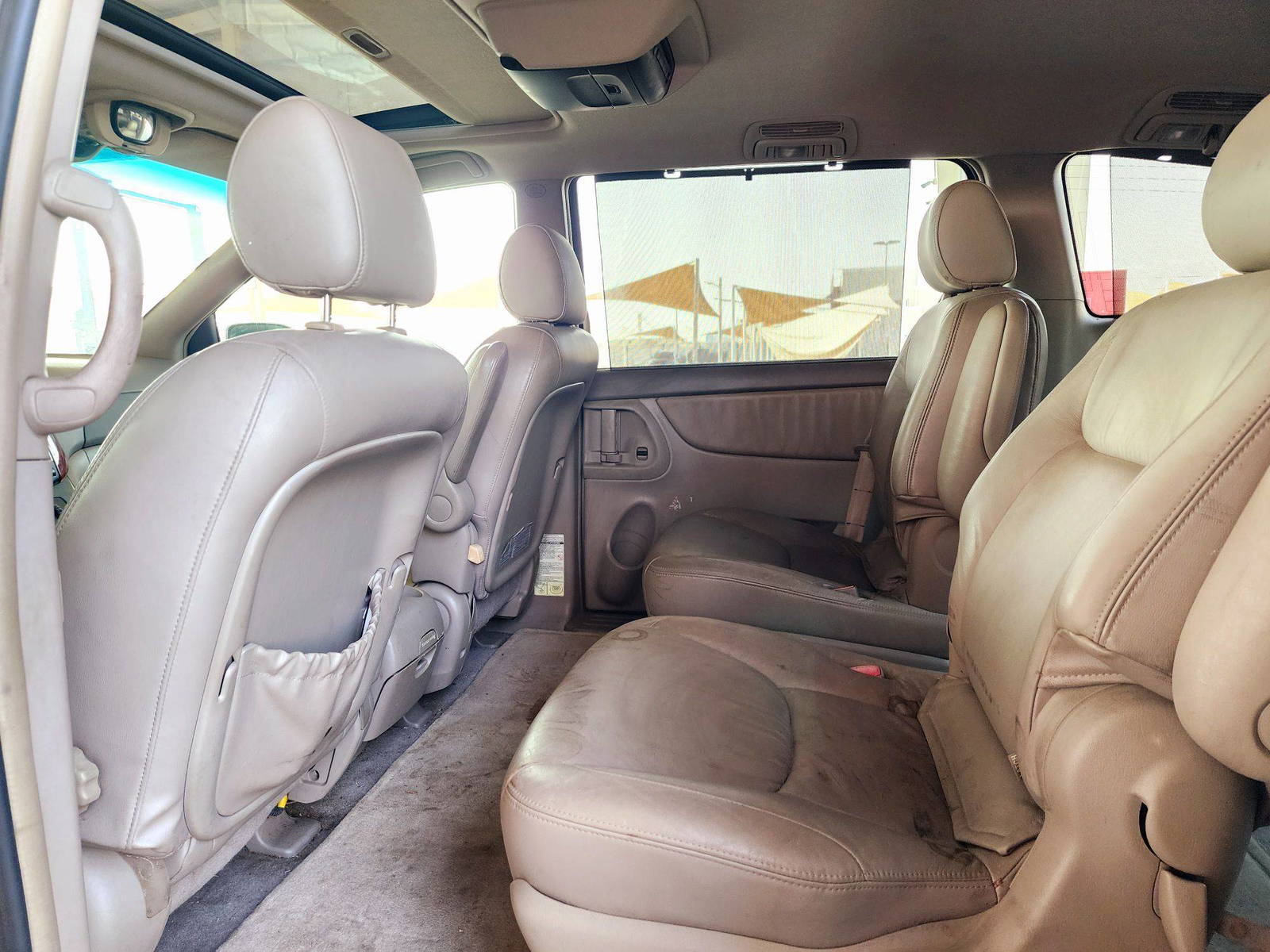 2004 TOYOTA SIENNA — 241366 Miles — Lot C54S019721 — Souq - Marhaba Auctions Used Cars - Image 6