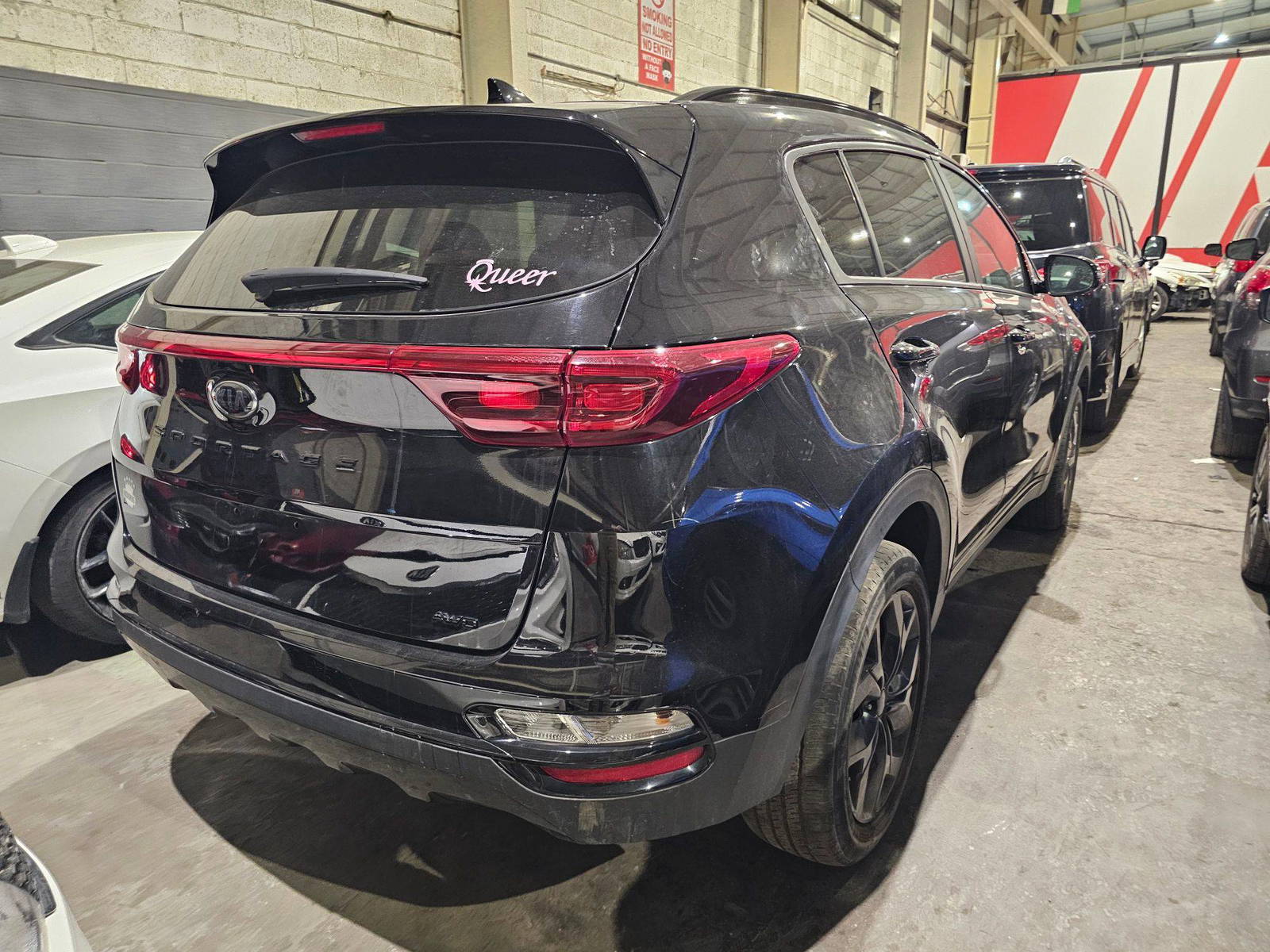 2022 KIA SPORTAGE — 25557 Miles — Lot C2N7018800 — Souq - Marhaba Auctions Used Cars - Image 3