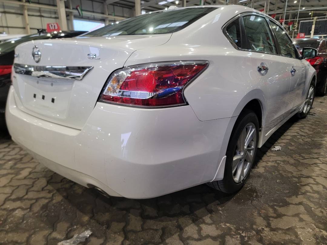 2015 NISSAN ALTIMA — 100060 Miles — Lot 357073 - Marhaba Auctions Used Cars - Image 3