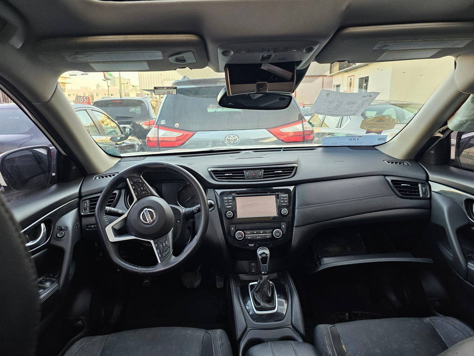 NISSAN ROGUE 2017 - Marhaba Auction Used Cars - Image 8