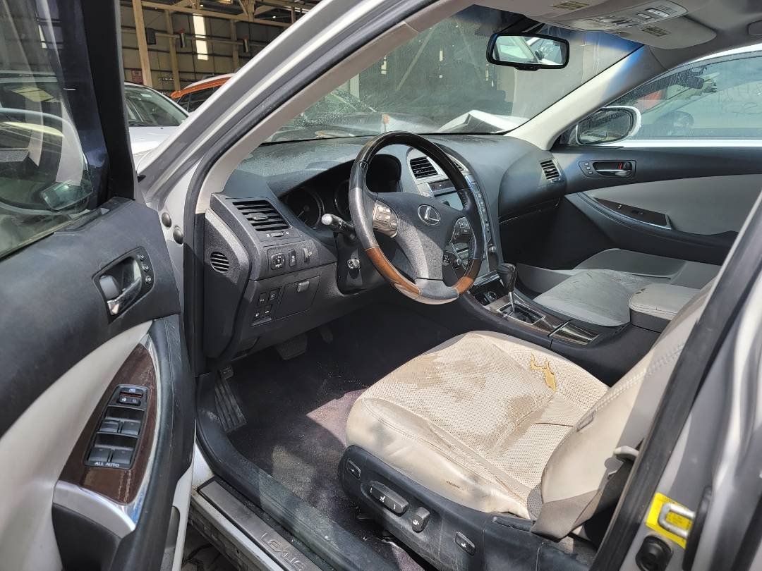 2011 LEXUS ES 350 — 111979 Miles — Lot 59462 — Main - Marhaba Auctions Used Cars - Image 8