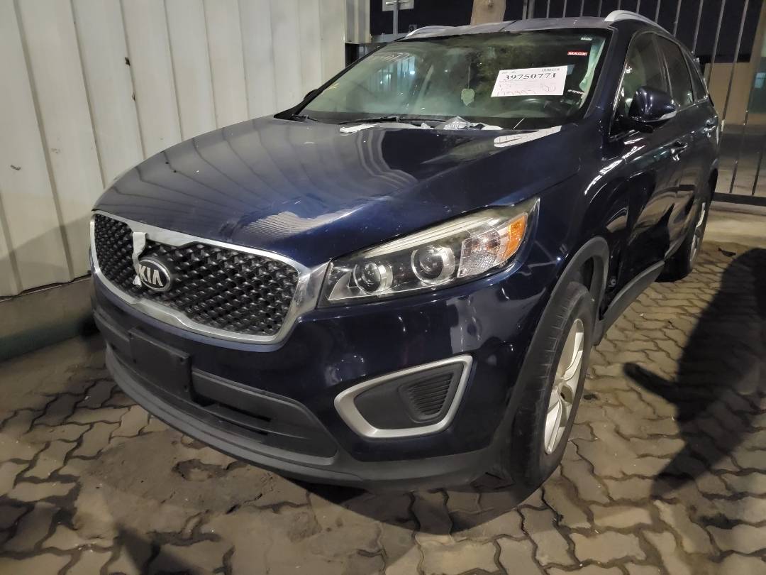 2016 KIA SORENTO — 179997 Miles — Lot G125367 — Main - Marhaba Auctions Used Cars - Image 3