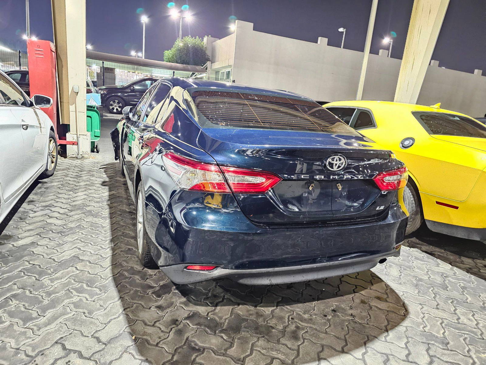 2018 TOYOTA CAMRY — 104984 Miles — Lot 43075986 — Souq - Marhaba Auctions Used Cars - Image 3