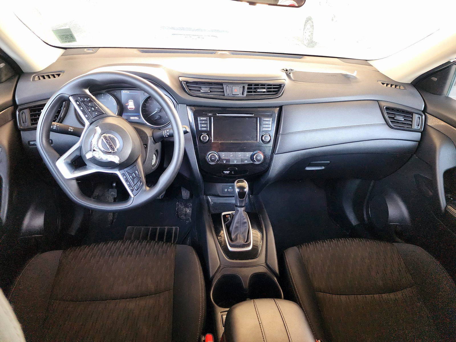 2019 NISSAN ROGUE — 100319 KM — Lot KC773769 — Souq - Marhaba Auctions Used Cars - Image 7