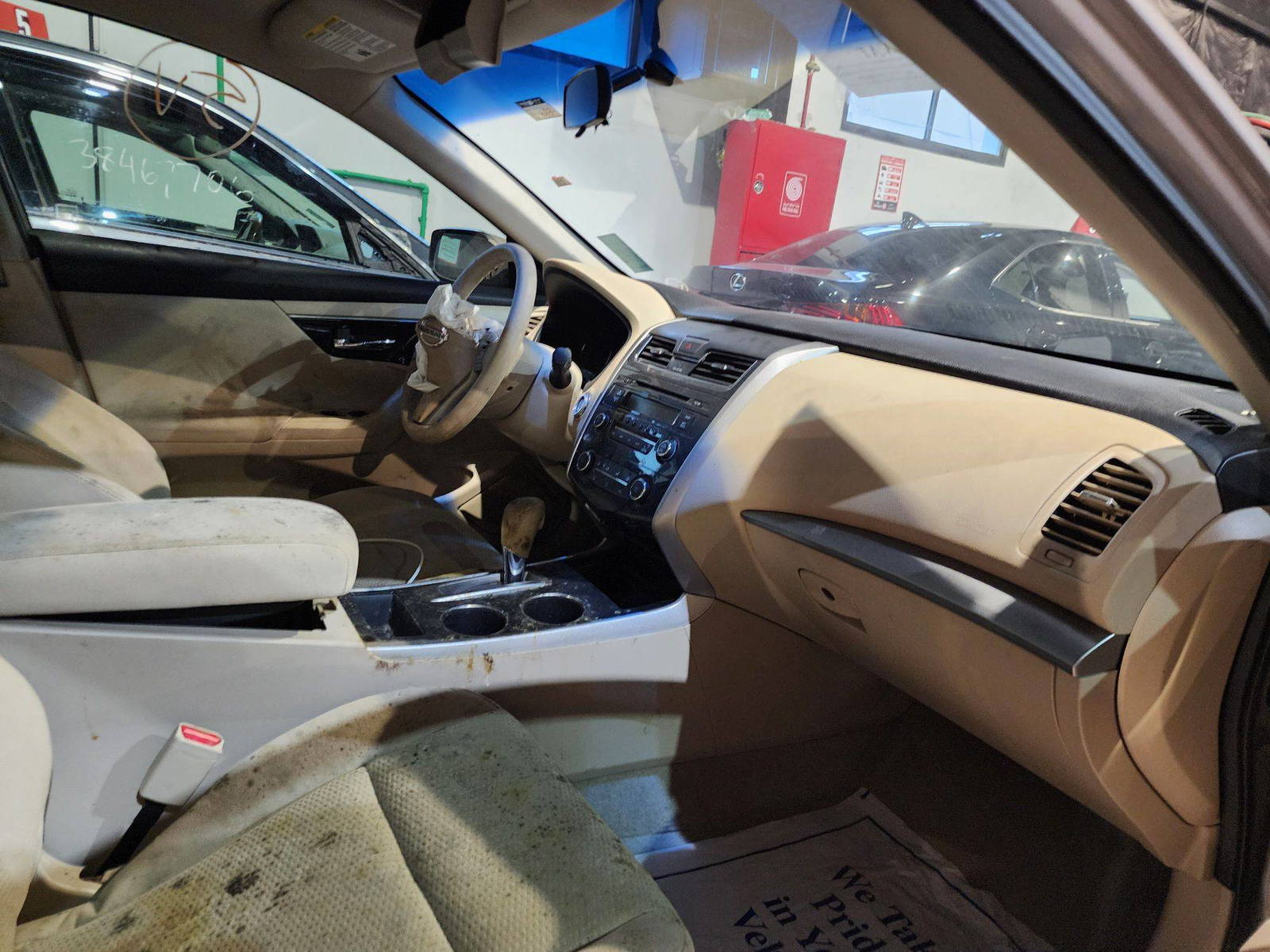 2014 NISSAN ALTIMA — 154927 Miles — Lot 85233 — Al Quoz - Marhaba Auctions Used Cars - Image 8