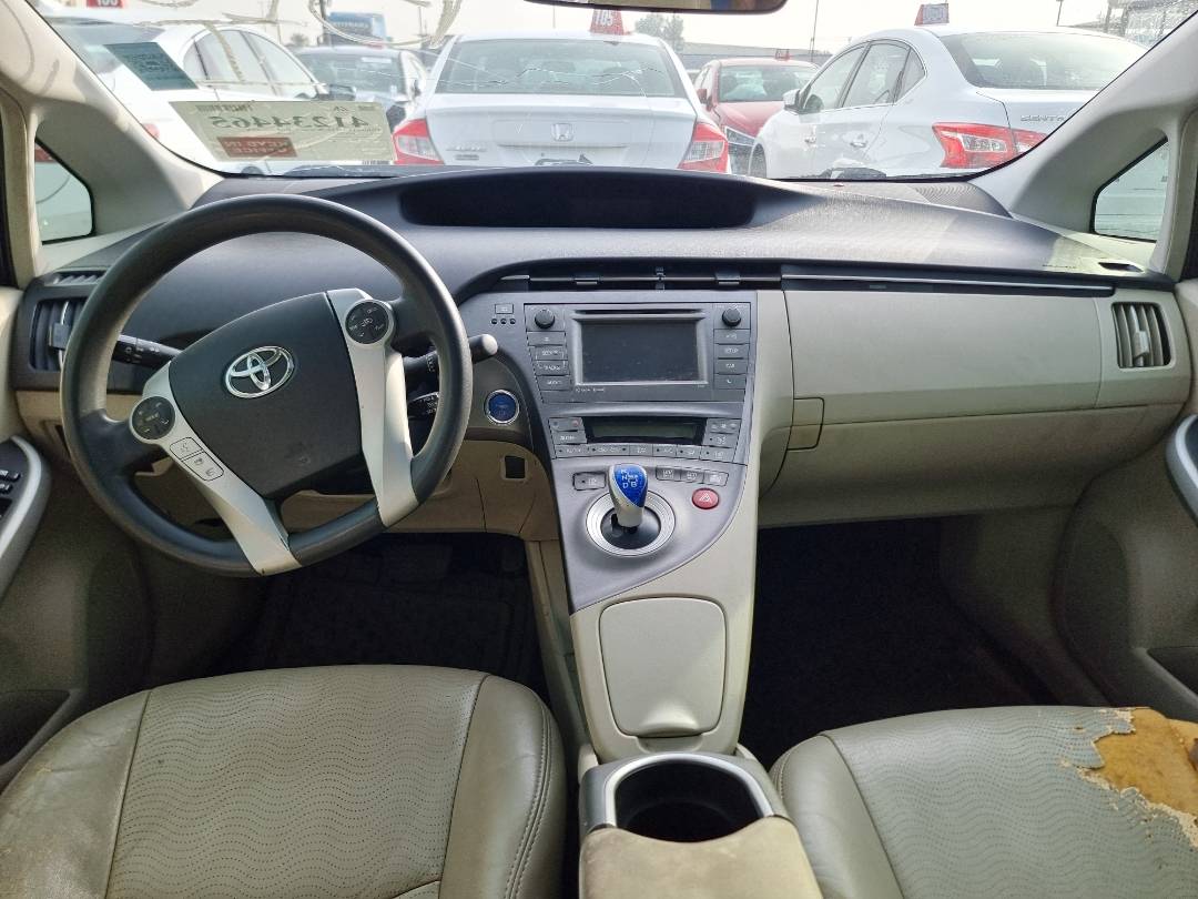 2013 TOYOTA PRIUS — 253538 Miles — Lot 125478 — Ind. 12 - Marhaba Auctions Used Cars - Image 7