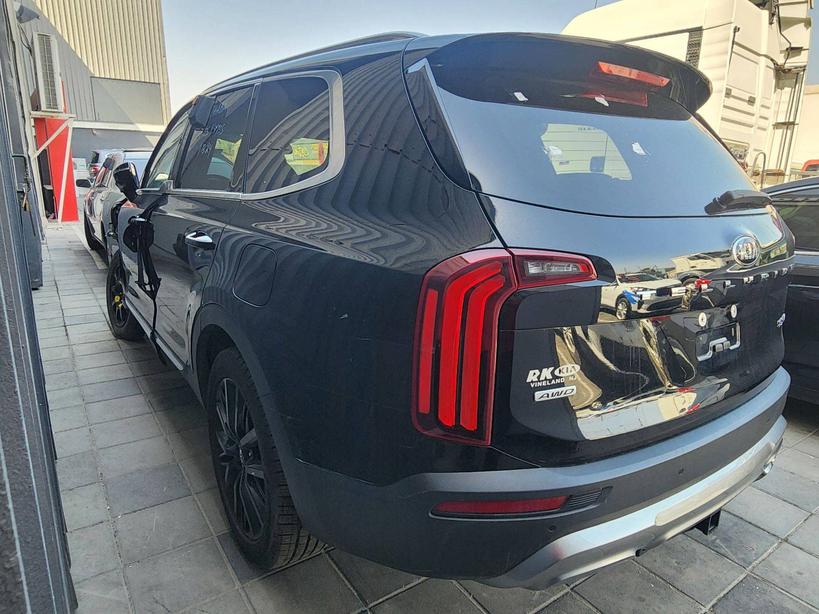 2020 KIA TELLURIDE — 72086 Miles — Lot 125487 — Al Quoz - Marhaba Auctions Used Cars - Image 6