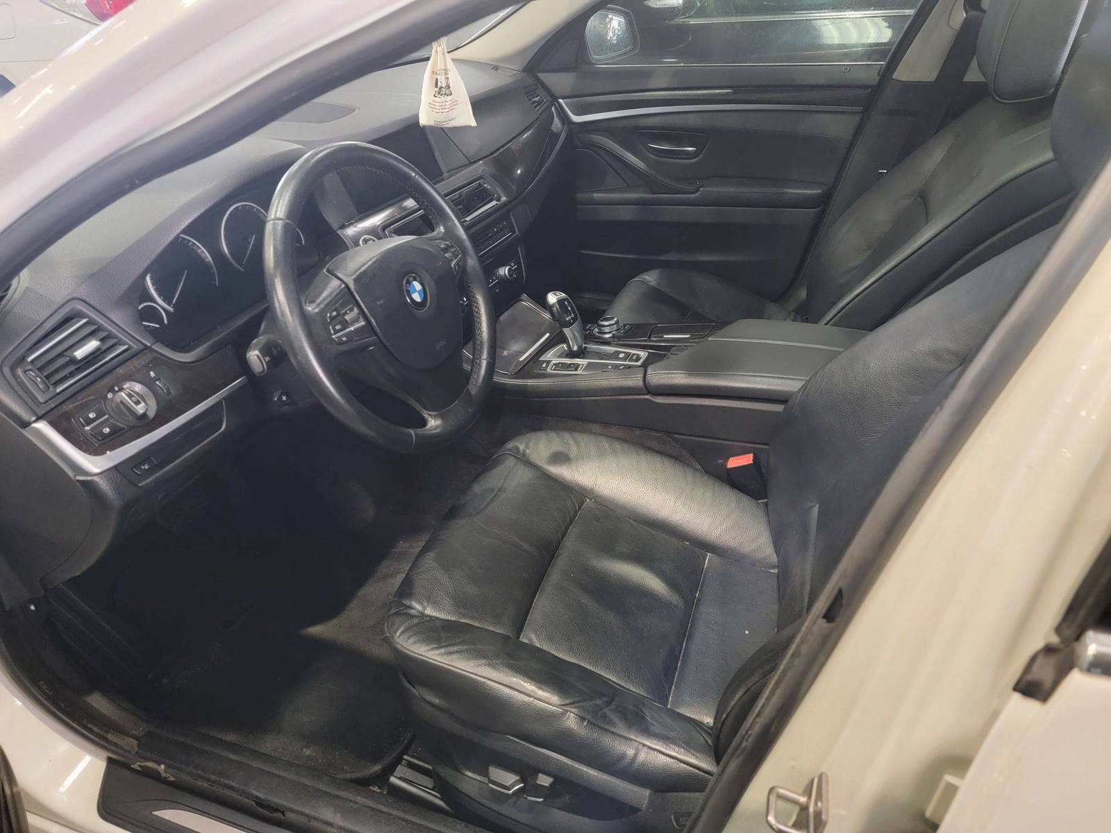 BMW 528i 2012 - Marhaba Auction Used Cars - Image 8