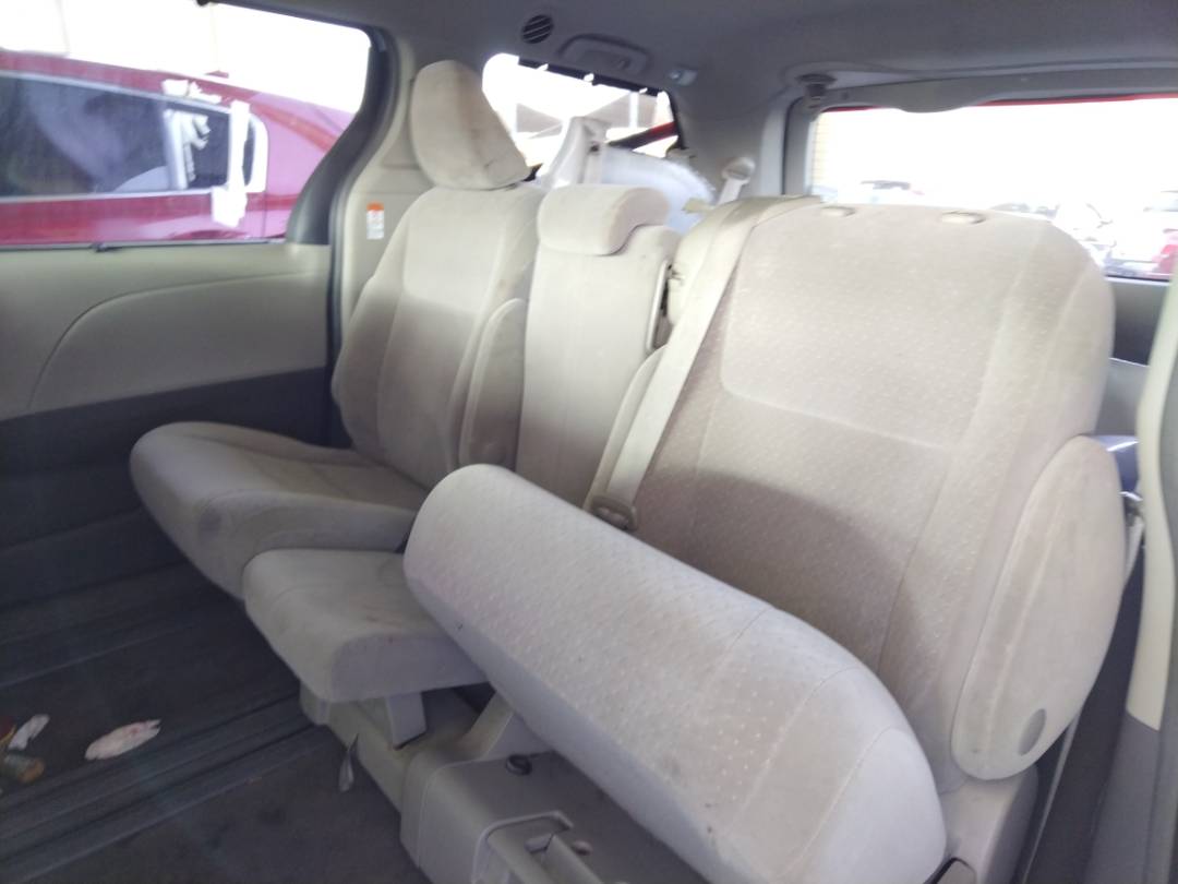 2015 TOYOTA SIENNA — 160504 Miles — Lot 77343923 - Marhaba Auctions Used Cars - Image 5