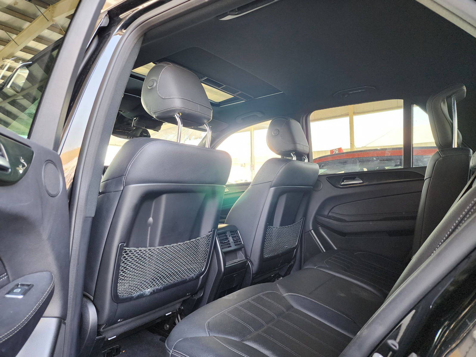2018 MERCEDES BENZ GLE 350 — 46618 Miles — Lot 39828985 — Souq - Marhaba Auctions Used Cars - Image 6