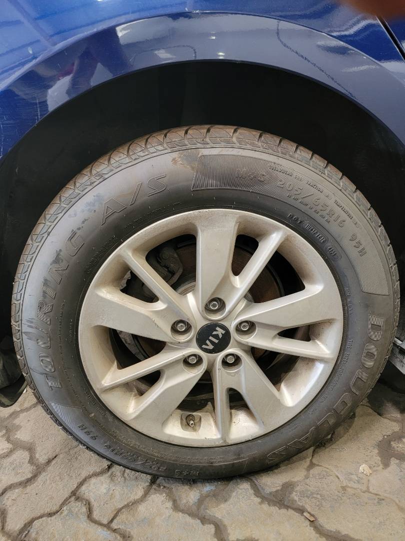 2017 KIA OPTIMA — 62547 Miles — Lot HG142480 — Main - Marhaba Auctions Used Cars - Image 7