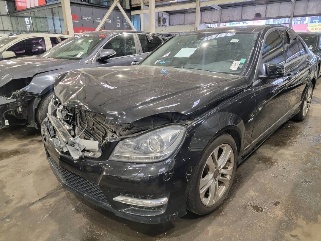 2013 MERCEDES BENZ C200 — 138986 KM — Lot XCA652102 — Main - Marhaba Auctions Used Cars - Image 3