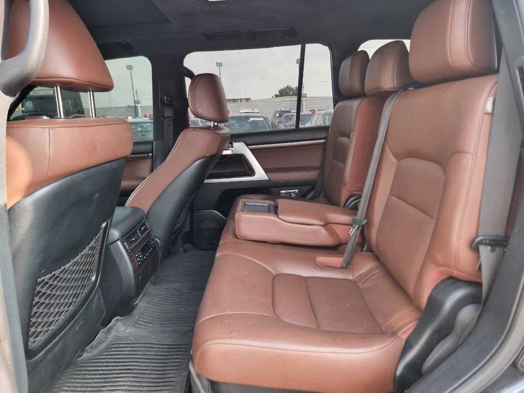 2019 TOYOTA LAND CRUISER — 91041 KM — Lot 215487 — Main - Marhaba Auctions Used Cars - Image 7