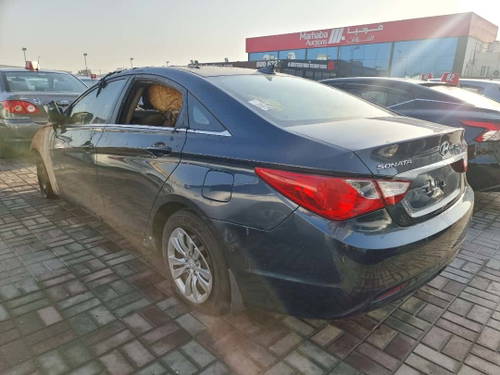 HYUNDAI SONATA