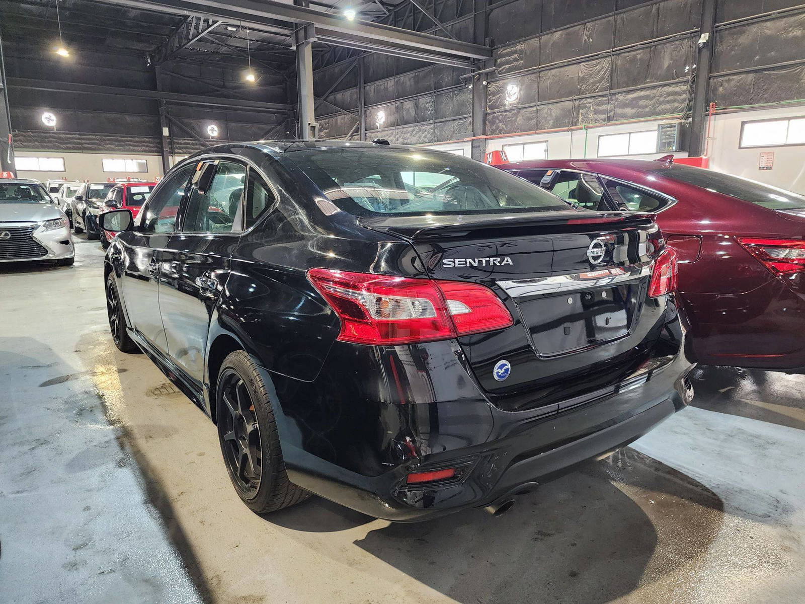 2016 NISSAN SENTRA — 177782 Miles — Lot 301418 — Al Quoz - Marhaba Auctions Used Cars - Image 5