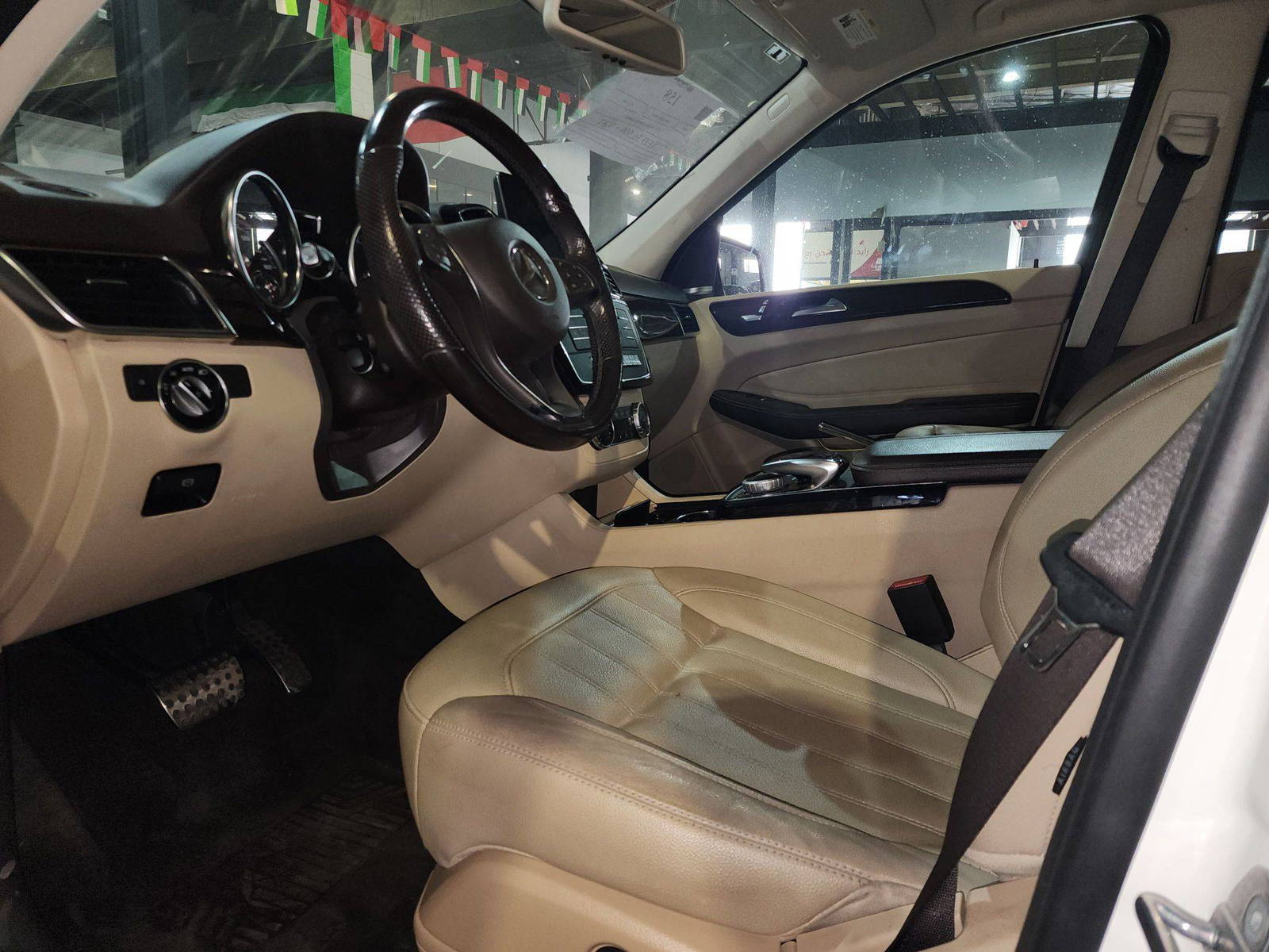 MERCEDES BENZ GLE 400 2019 - Marhaba Auction Used Cars - Image 10