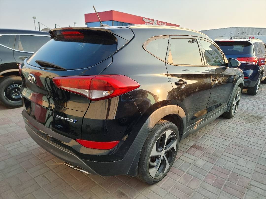 2016 HYUNDAI TUCSON — 109034 Miles — Lot 38614637 — Souq - Marhaba Auctions Used Cars - Image 4