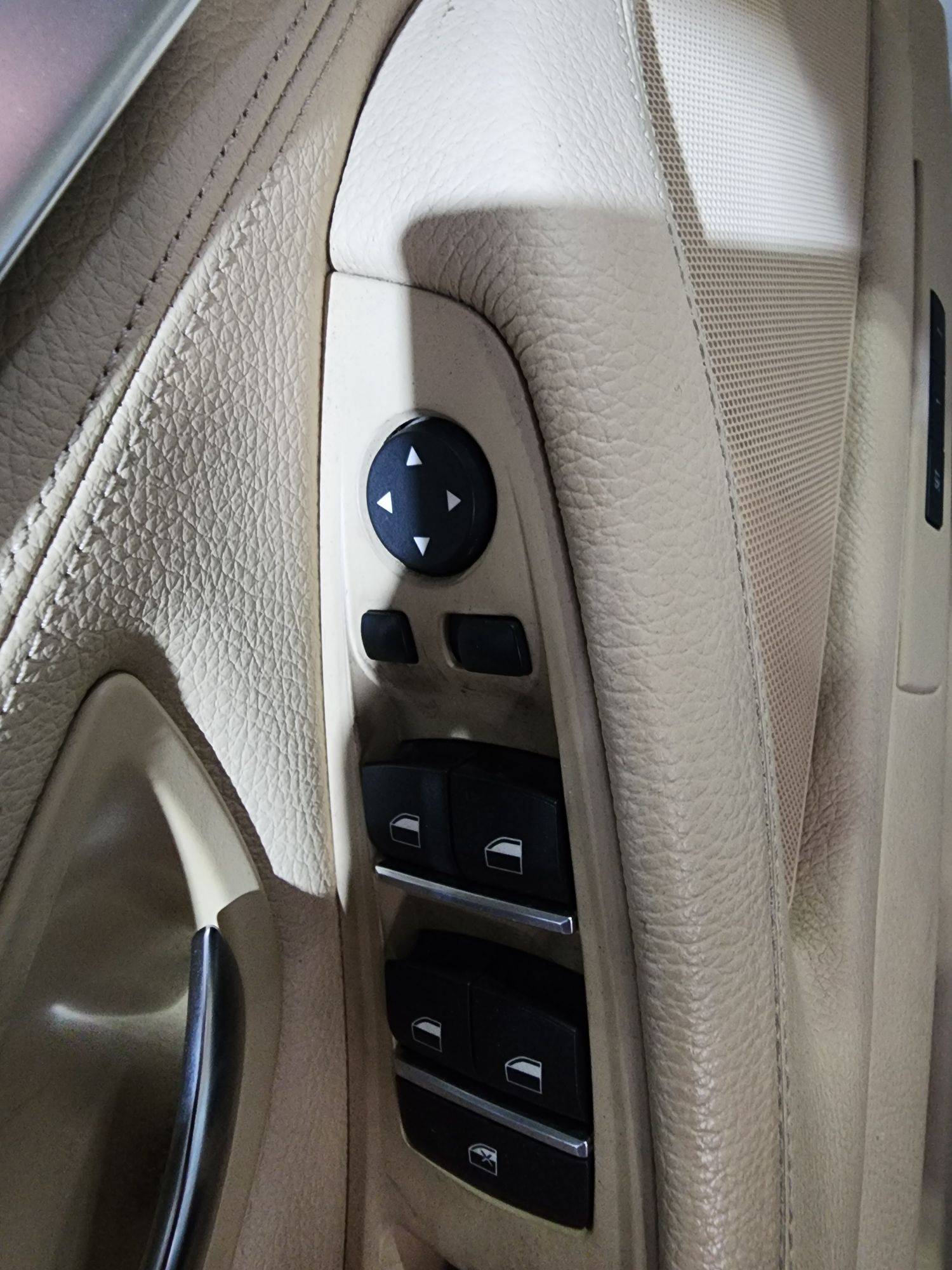 2015 BMW 528i — 110198 Miles — Lot 40256960 — Main - Marhaba Auctions Used Cars - Image 12