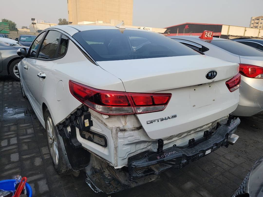 2018 KIA OPTIMA — 77722 Miles — Lot JG268870 — Main - Marhaba Auctions Used Cars - Image 6
