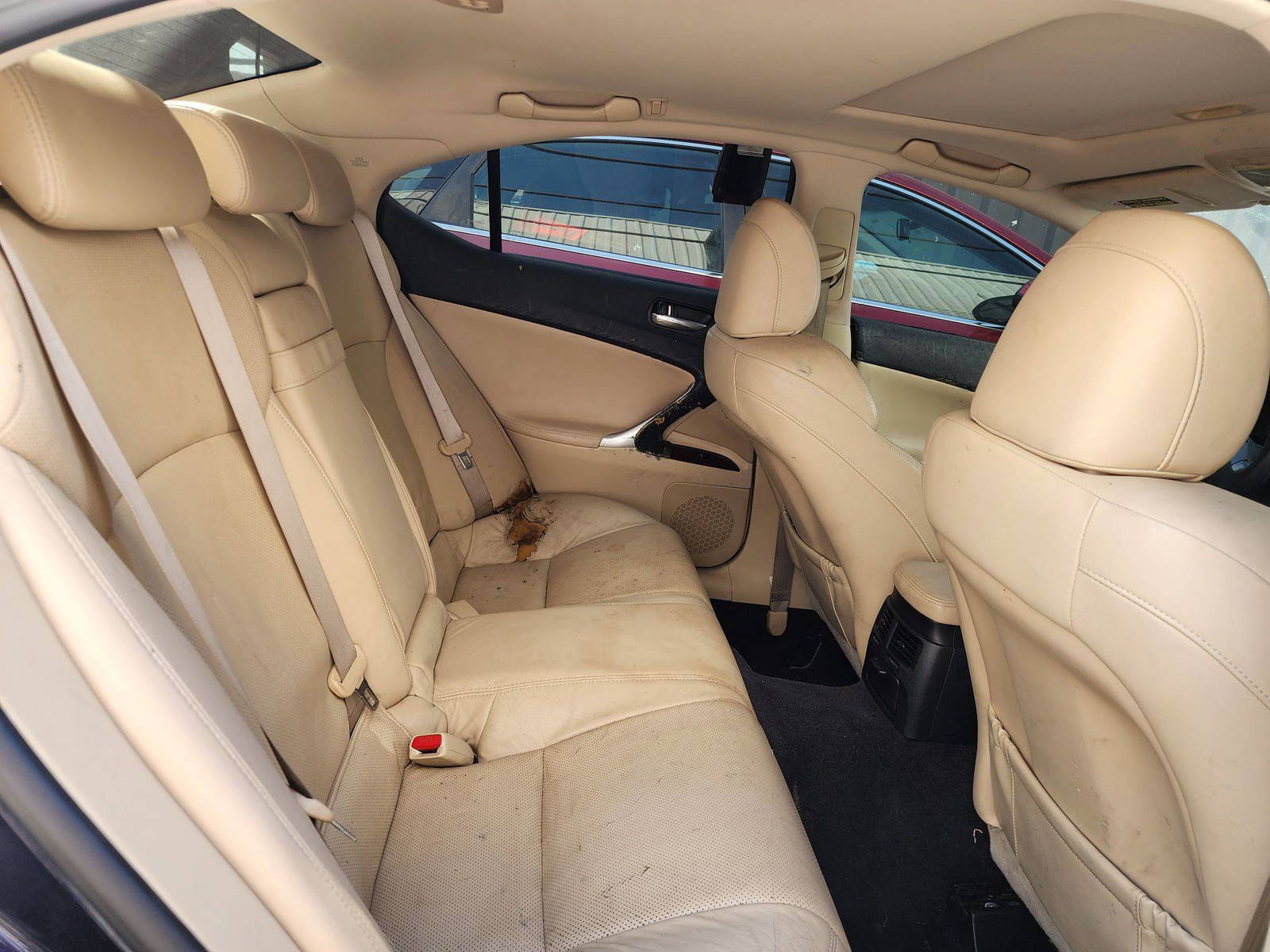 2008 LEXUS IS 250 — 180391 Miles — Lot 65043534 — Al Quoz - Marhaba Auctions Used Cars - Image 7