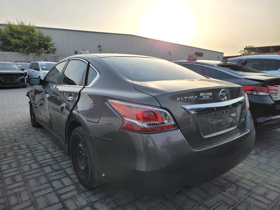 2013 NISSAN ALTIMA — 211506 Miles — Lot 811744 — Main - Marhaba Auctions Used Cars - Image 3