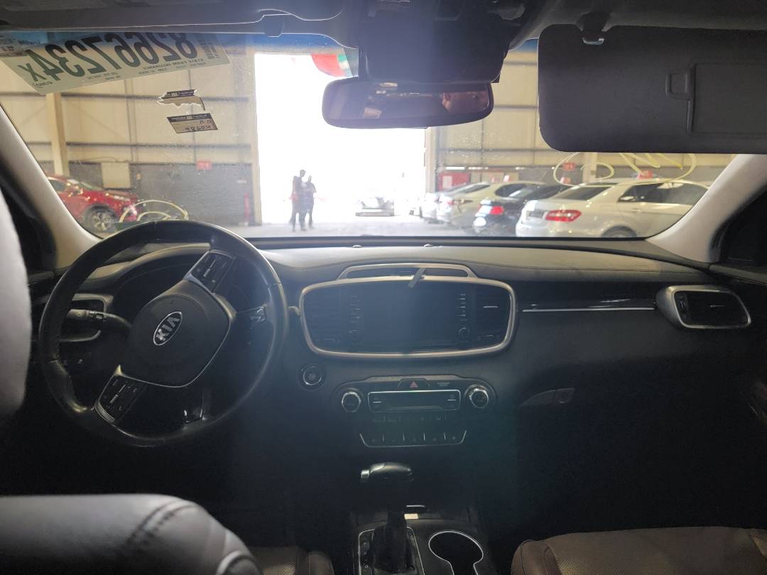 2019 KIA SORENTO — 98604 Miles — Lot 82667234 — Main - Marhaba Auctions Used Cars - Image 7