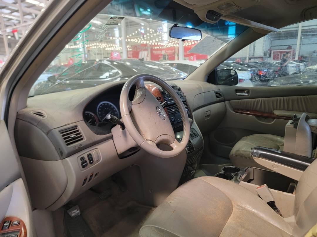 2004 TOYOTA SIENNA — 209668 Miles — Lot 04S206980 — Main - Marhaba Auctions Used Cars - Image 6