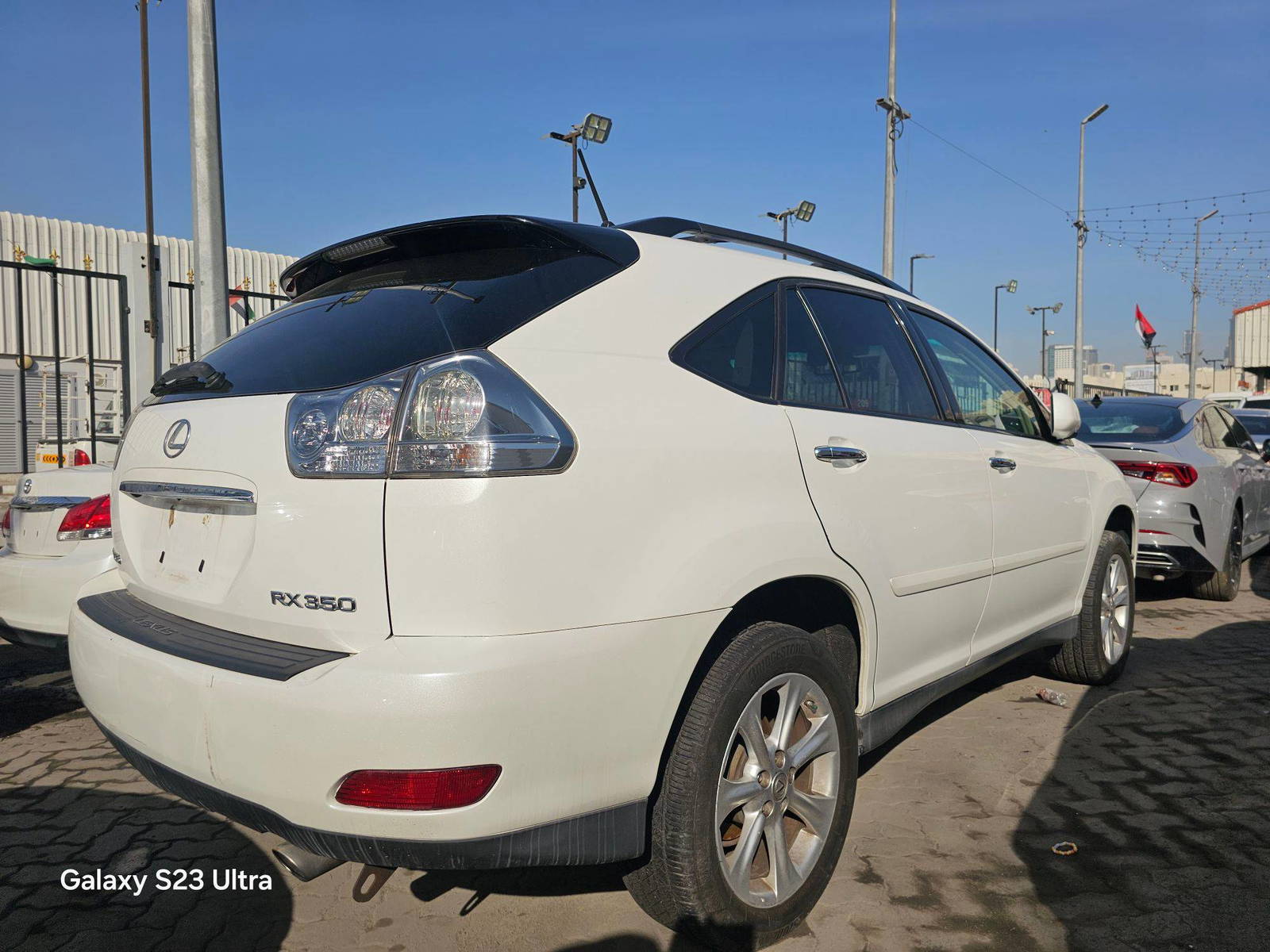 2009 LEXUS RX 350 — 224241 Miles — Lot 92390125 — Souq - Marhaba Auctions Used Cars - Image 6