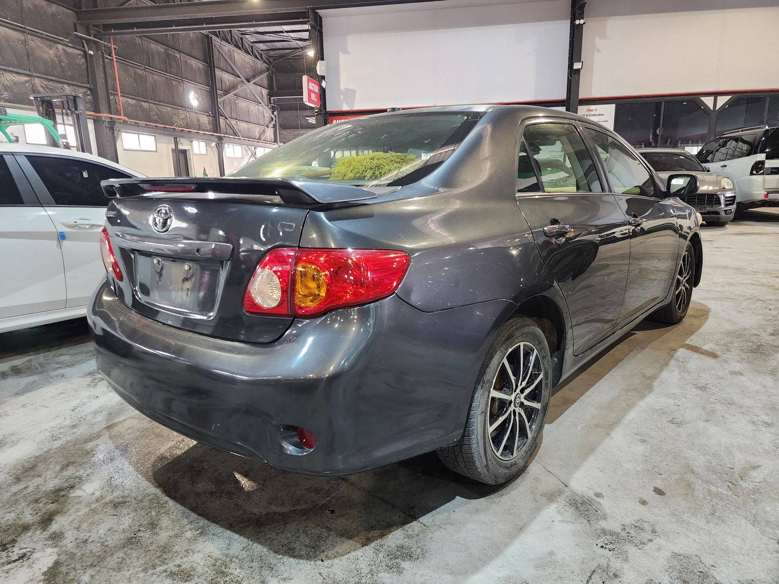 2010 TOYOTA COROLLA — 232358 Miles — Lot 350757 — Al Quoz - Marhaba Auctions Used Cars - Image 5