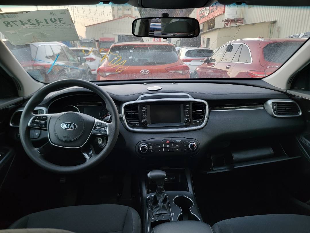 2019 KIA SORENTO — 93728 Miles — Lot G610786 — Main - Marhaba Auctions Used Cars - Image 8