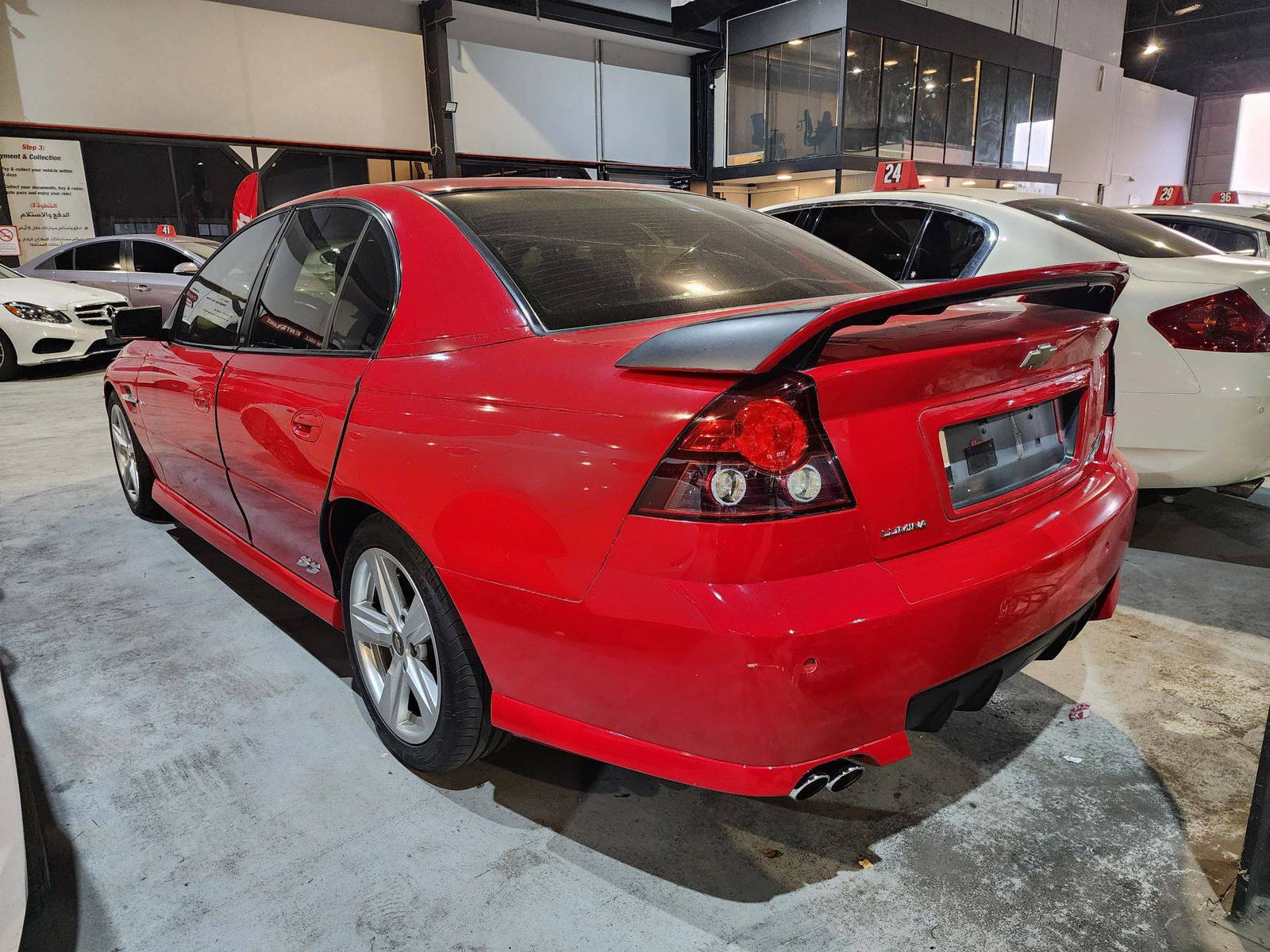 2006 CHEVROLET LUMINA — 297357 KM — Lot 485260 — Al Quoz - Marhaba Auctions Used Cars - Image 7