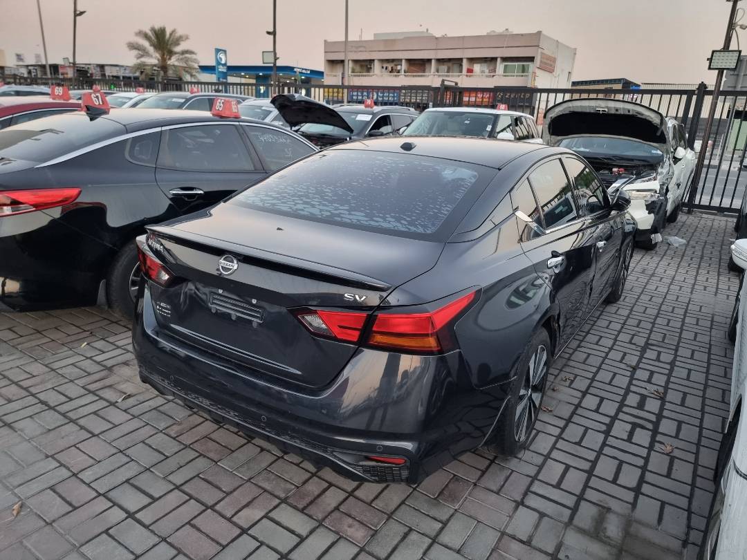 2019 NISSAN ALTIMA — 139162 Miles — Lot N308605 - Marhaba Auctions Used Cars - Image 4