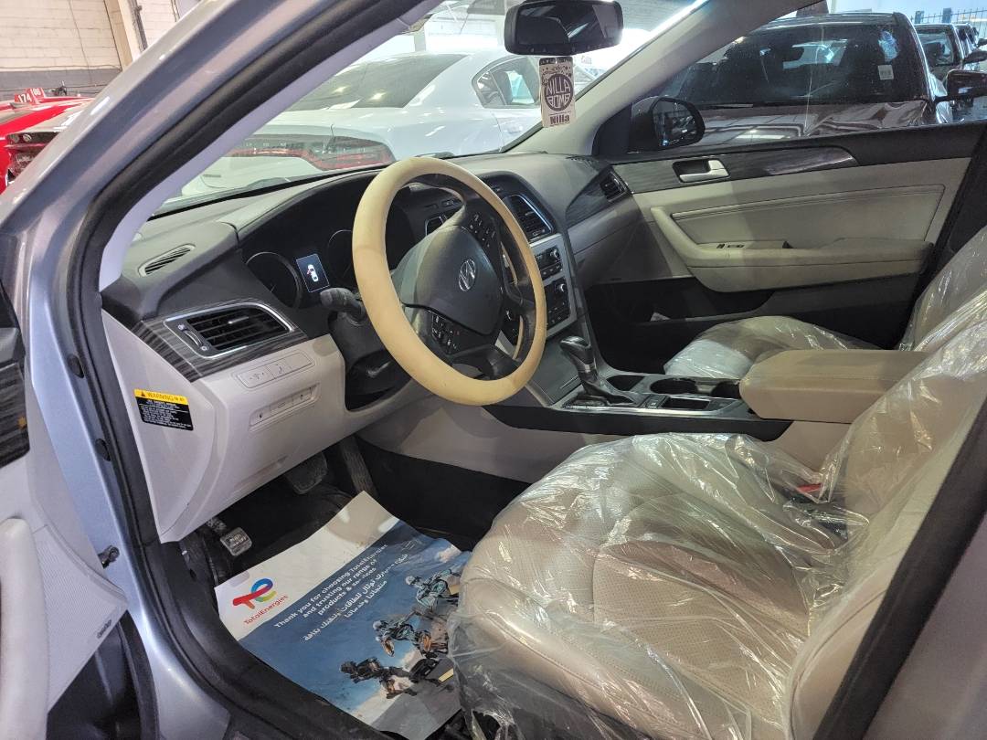 2015 HYUNDAI SONATA — 155281 Miles — Lot 112478 — Main - Marhaba Auctions Used Cars - Image 6