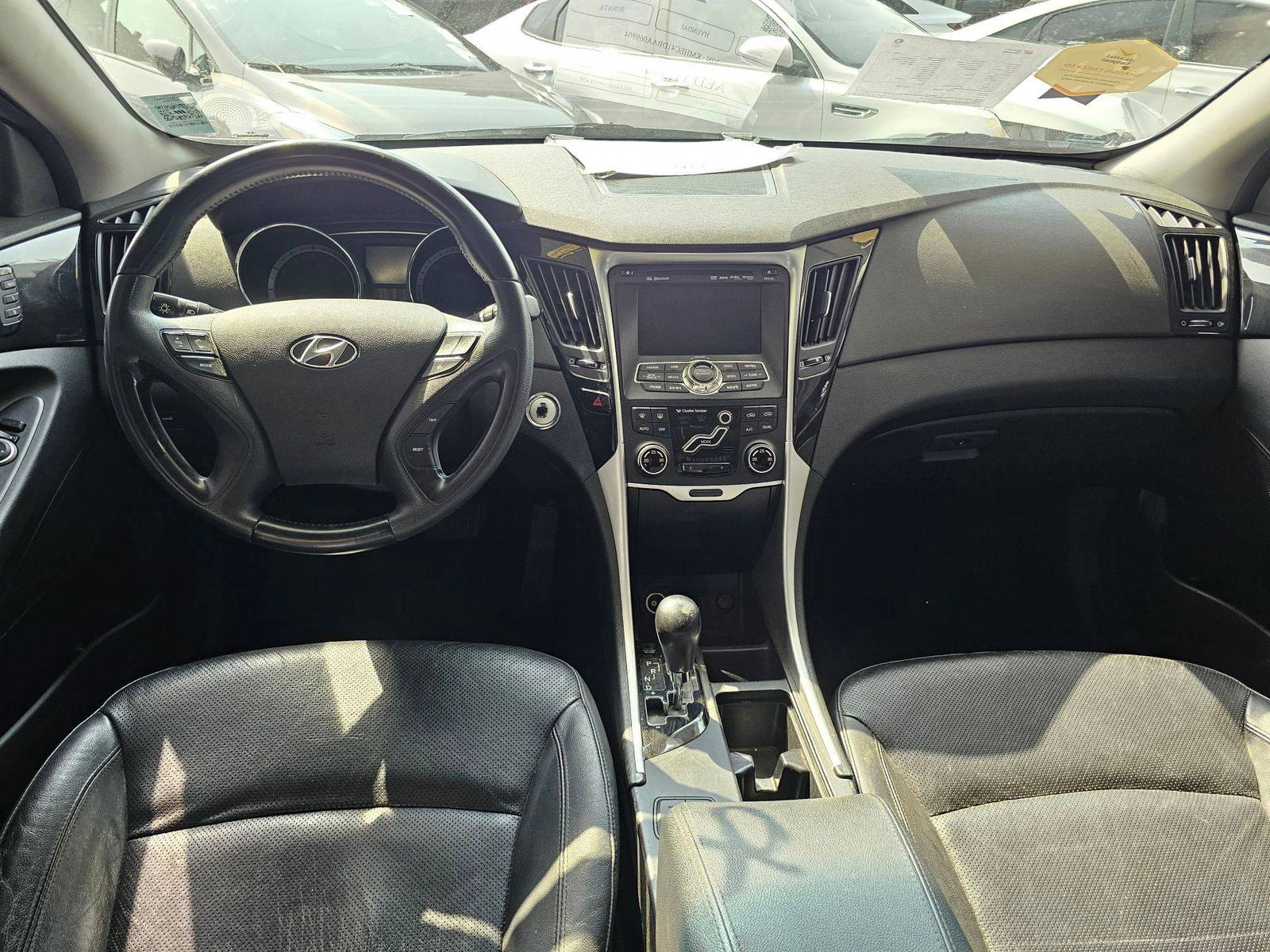 2010 HYUNDAI SONATA — 199554 KM — Lot DBAA069804 — Souq - Marhaba Auctions Used Cars - Image 7