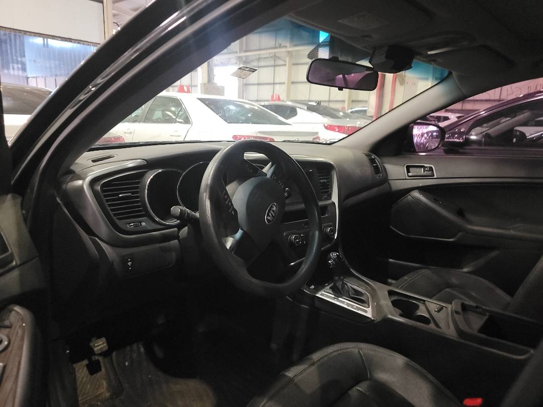 2013 KIA K5 — 185666 KM — Lot 310357 — Main - Marhaba Auctions Used Cars - Image 6